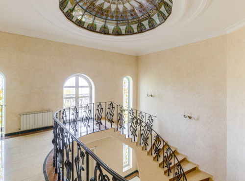 Prodej - Velkolepá vila, Dolní Břežany, Praha–západ