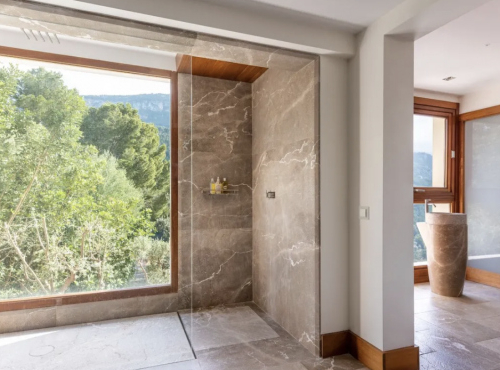 Zahraniční nemovitosti - K prodeji: Moderní vila v tradičním stylu v pohoří Serra de Tramuntana