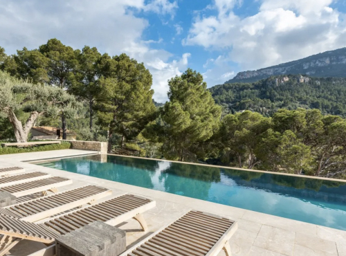 Zahraniční nemovitosti - K prodeji: Moderní vila v tradičním stylu v pohoří Serra de Tramuntana