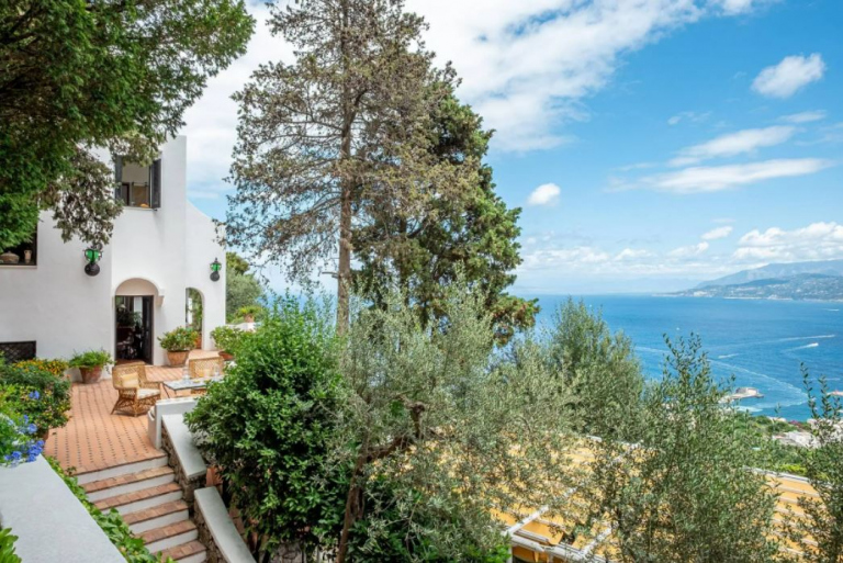 For sale: A massive estate in the heart of Capri - Italy