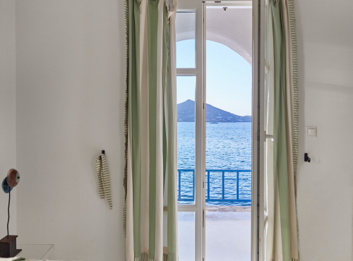 Zahraniční nemovitosti - K prodeji: Apartmán v tradičním řeckém stylu, Řecko - Paros