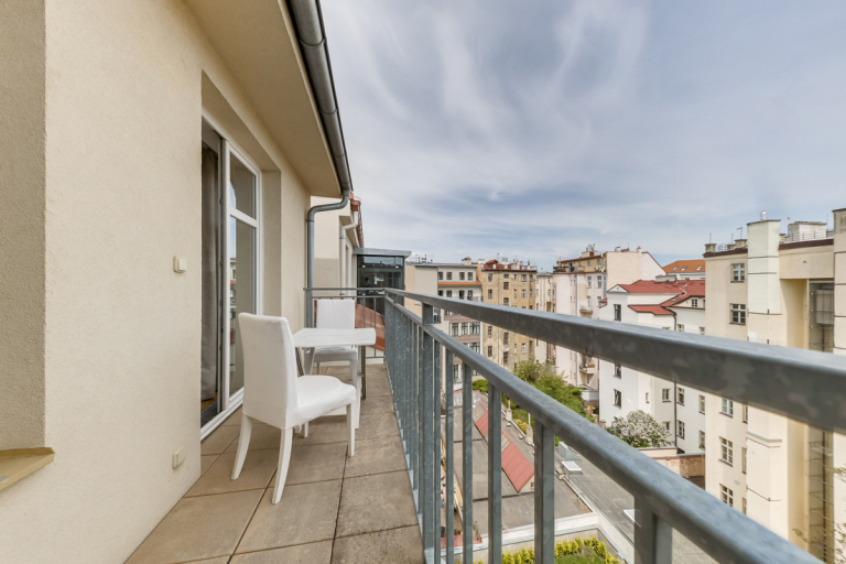 Modern apartment after reconstruction with balcony, Prague 2 - Vinohrady