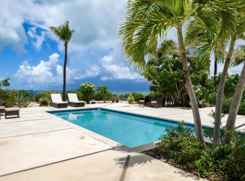 Prodej - K prodeji: Tropická vila s bazénem, Karibik - ostrovy Turks a Caicos