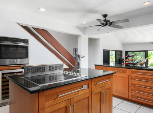 Zahraniční nemovitosti - K prodeji: Tropická vila s bazénem, Karibik - ostrovy Turks a Caicos