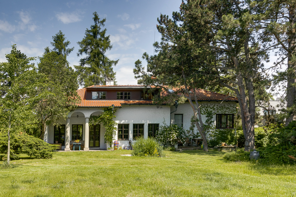 Unique First Republic villa, Stará Boleslav