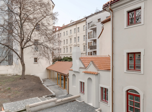 Sale - Apartment with a garden in the heart of Malá Strana, Prague 1