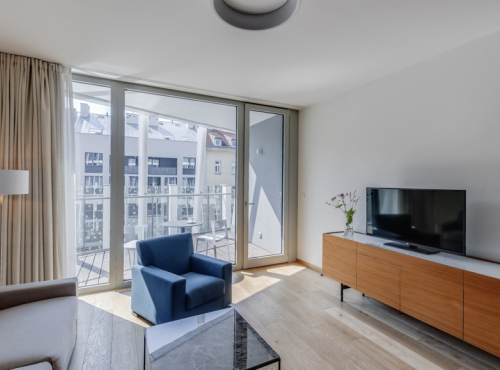 Pronájem - Slunný byt 2+kk s terasou, Praha 5 - Smíchov