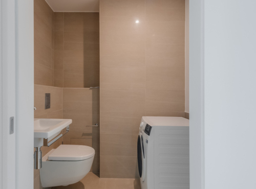 Pronájem - Slunný byt 2+kk s terasou, Praha 5 - Smíchov