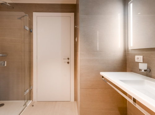 Pronájem - Slunný byt 2+kk s terasou, Praha 5 - Smíchov