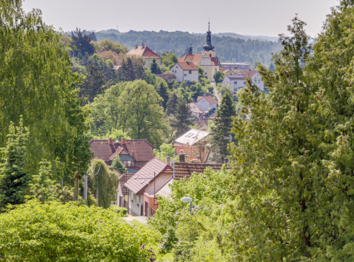 Prvorepubliková vila s rozsáhlými pozemky, Praha-východ, Mnichovice
