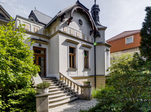 Sale - Unique family villa with soul & garden, Dobřichovice - Central Bohemia