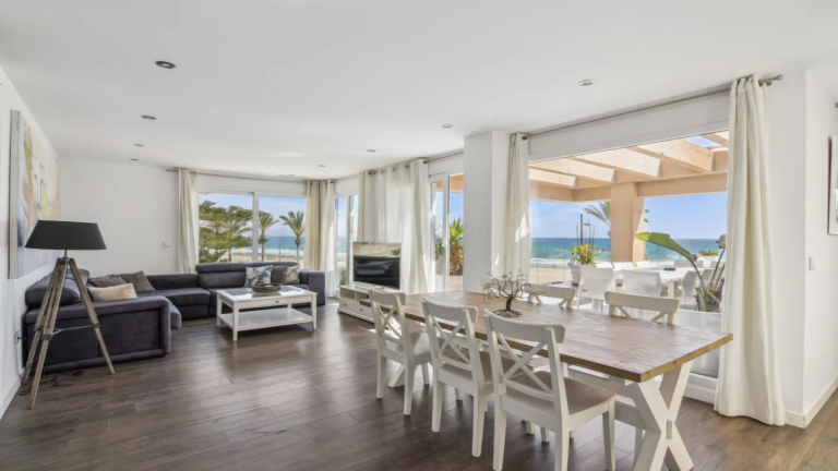 For sale: Penthouse on the beach, Spain - Alicante