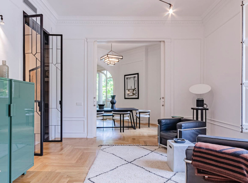 Zahraniční nemovitosti - K prodeji: Elegantní byt v centru města, Španělsko - Barcelona