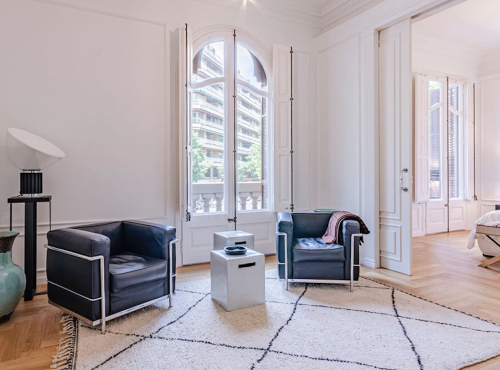 Zahraniční nemovitosti - K prodeji: Elegantní byt v centru města, Španělsko - Barcelona