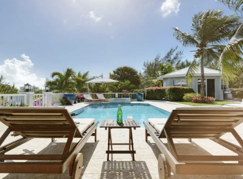Zahraniční nemovitosti - K prodeji: Vila u tropického mořského kanálu, Karibik - Turks and Caicos