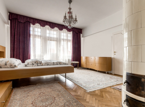 Sale - Villa with a garden, Prague 10 - Vinohrady