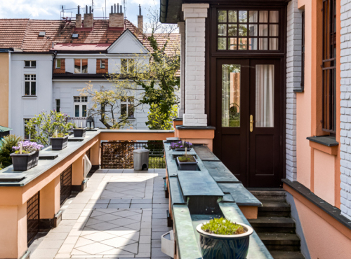 Sale - Villa with a garden, Prague 10 - Vinohrady