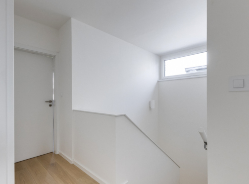 Pronájem - Částečně zařízený rodinný dům se zahradou, Praha 5 - Stodůlky