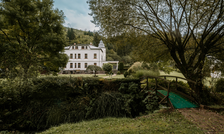 Zámecká vila Andrássy, Slovensko - Nízké Tatry, Březno