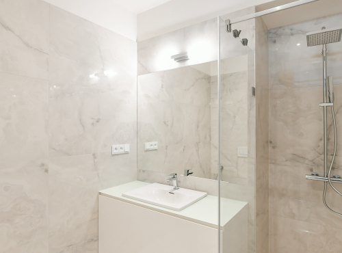 Pronájem - Slunný byt 3+kk s balkonem, Praha 5 - Janáčkovo nábřeží