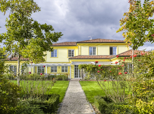Unique villa by Průhonice park, Prague – Jesenice, Osnice