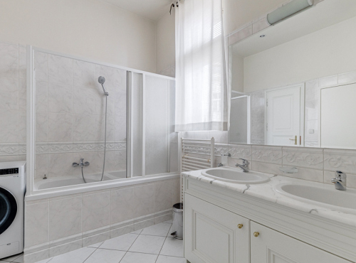 Pronájem - Byty v historickém centru, Praha 1 - Petrská čtvrť