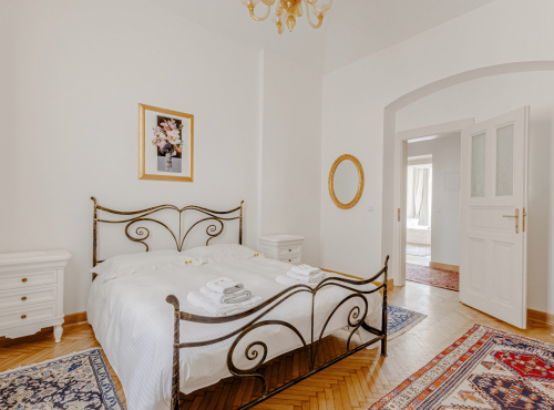 Pronájem - Byty v historickém centru, Praha 1 - Petrská čtvrť