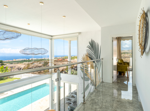 Zahraniční nemovitosti - K prodeji: Moderní vila,  Španělsko - Tenerife