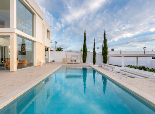 Zahraniční nemovitosti - K prodeji: Moderní vila,  Španělsko - Tenerife