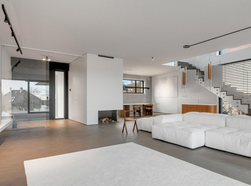 Zahraniční nemovitosti - Minimalistická Vila Ria, Slovensko - Bratislava, Staré Město