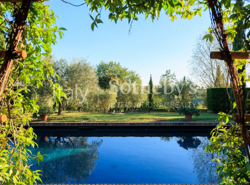 Zahraniční nemovitosti - Historická vila, Itálie - Toskánsko
