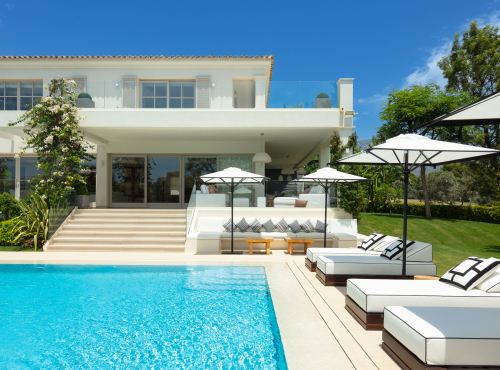 Zahraniční nemovitosti - Vila ve středomořském stylu v Aloha Club de Golf,  Španělsko -  Marbella