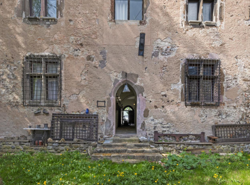 Zahraniční nemovitosti - Historický měšťanský dům z 15. století, Slovensko - Kremnica