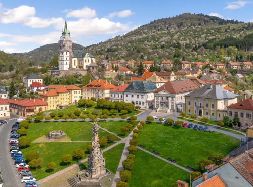 Zahraniční nemovitosti - Historický měšťanský dům z 15. století, Slovensko - Kremnica