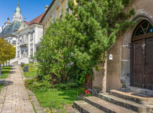Zahraniční nemovitosti - Historický měšťanský dům z 15. století, Slovensko - Kremnica