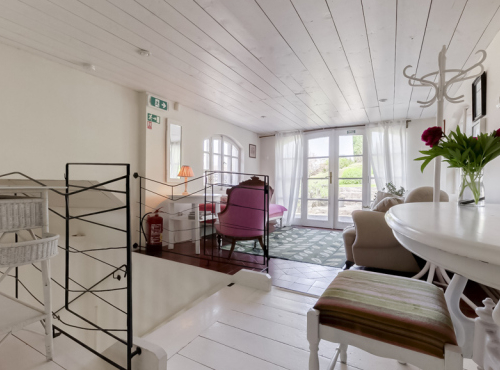 Sale - Stylish boutique hotel, Central Bohemia - Okoř