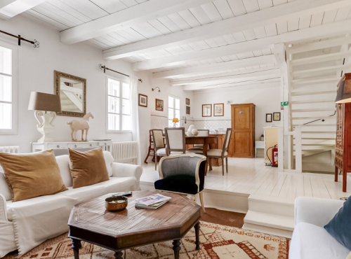 Sale - Stylish boutique hotel, Central Bohemia - Okoř