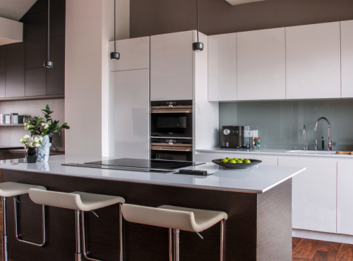 Pronájem - Moderní penthouse 4+kk s terasami, Praha 2 - Vinohrady