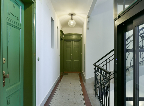 Pronájem - Světlý 3+kk byt, Praha 3 - Vinohrady