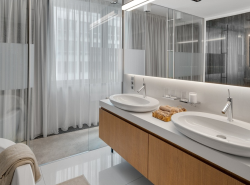 Zahraniční nemovitosti - Moderní penthouse s výhledem na Dunaj, Bratislava - Slovensko