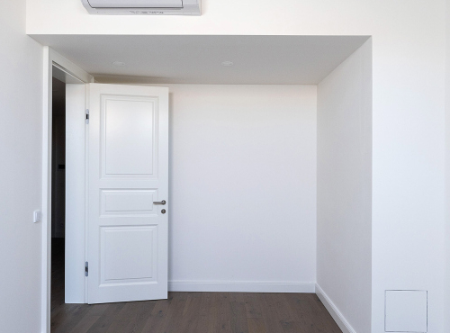 Sale - Bright 4+kk apartment, Prague 10 - Vršovice