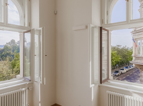 Luxurious apartment 4+kk, Prague 5 - Janáčkovo nábřeží