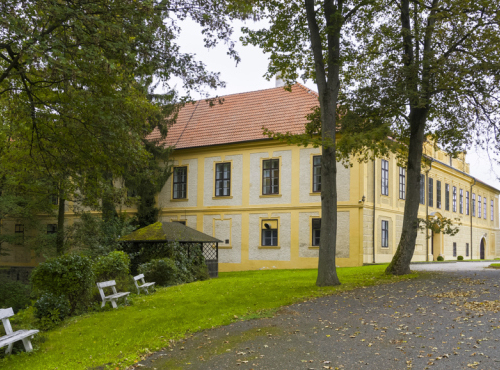 Chateau Hostačov, Vysočina - Skryje