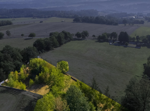 Prodej - Stavební pozemek v Posázaví, Středočeský kraj - Drahňovice