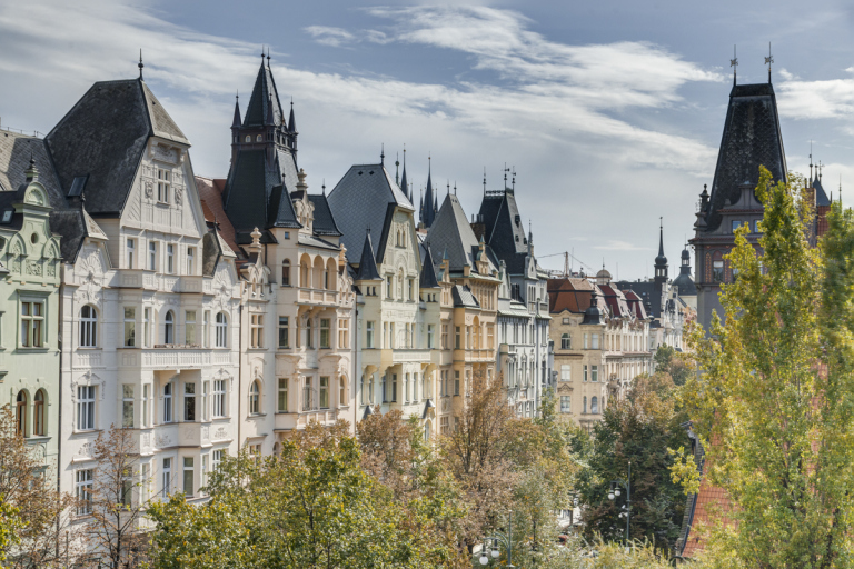 Luxusní byt 3+1 v secesním stylu, Praha 1 - Pařížská