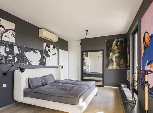 Sale - Design penthouse, Prague 7 - Holesovice