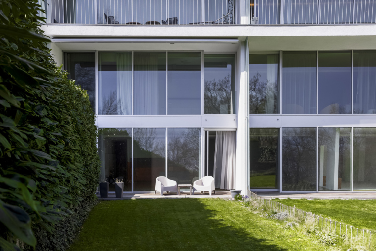 Duplex apartment 3+kk with front garden, Prague 5 - Hřebenky