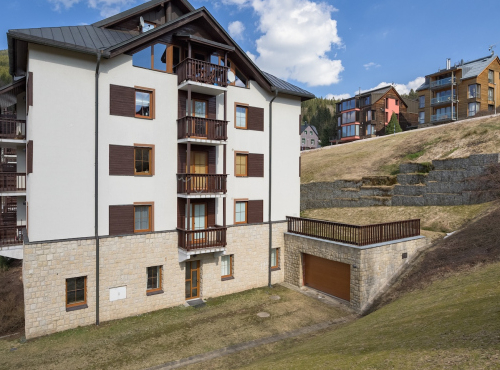 Prodej - Horský apartmán s výhledem na Medvědín, Krkonoše - Špindlerův Mlýn