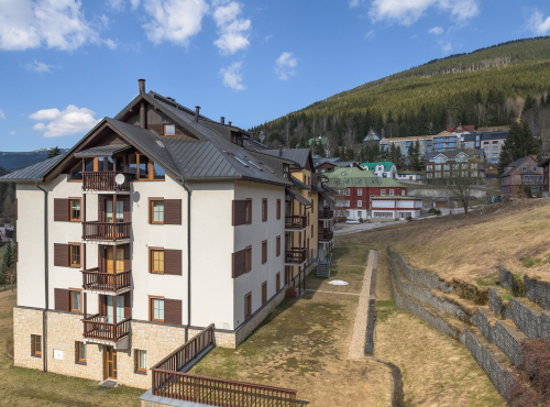 Prodej - Horský apartmán s výhledem na Medvědín, Krkonoše - Špindlerův Mlýn