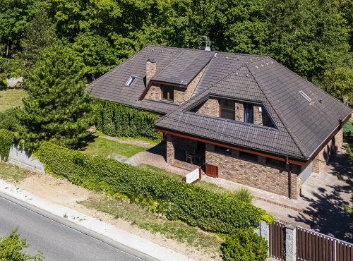 Sale - Family house with garden, Prague-West, Zvole